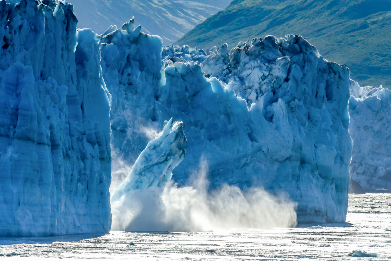 glacier-in-alaska