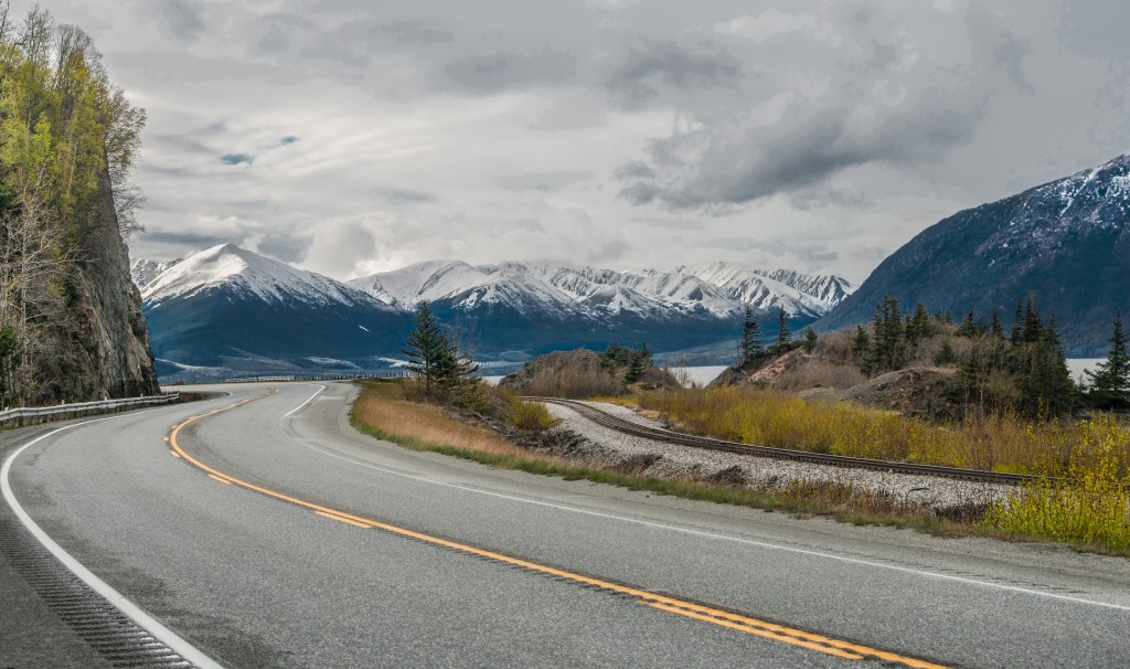 road-in-anchorage